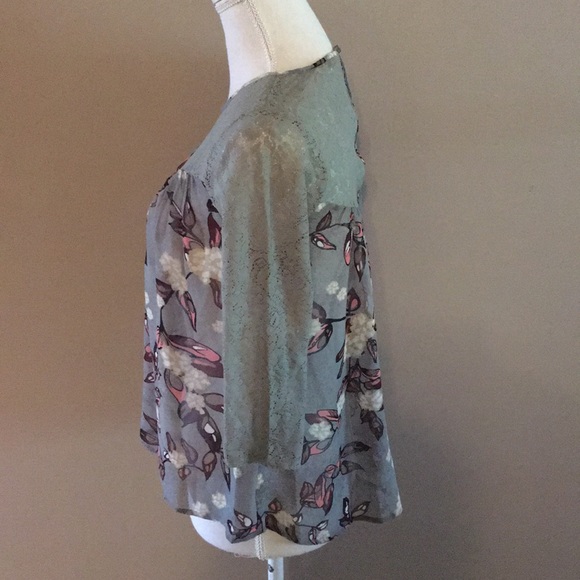 Jack by BB Dakota Lace Crop Top - Picture 3 of 9